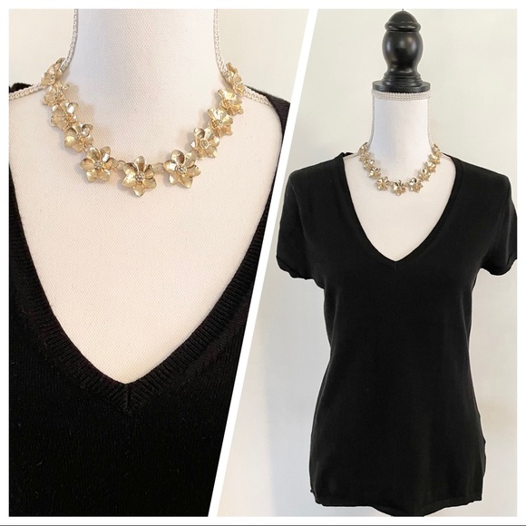 Women’s GAP Lightweight Cashmere Blend Sweater - Picture 1 of 9